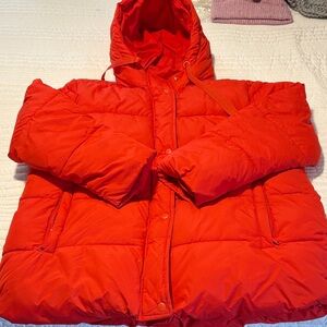 GAP Women's Bright Red Puffer Jacket